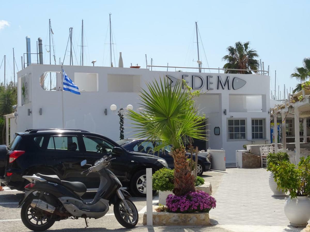 Comfy Paleo Faliro Apartment เอเธนส์ ภายนอก รูปภาพ